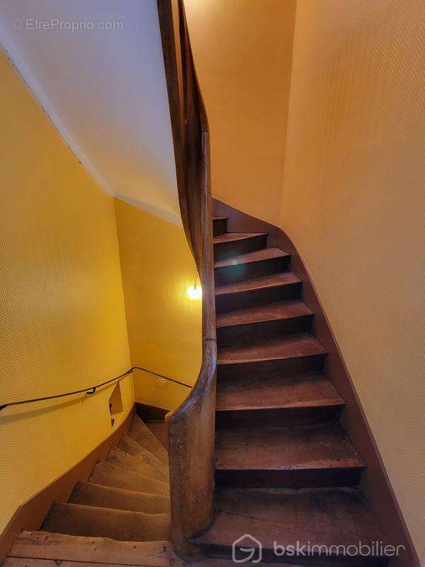 Maison à CHATELLERAULT