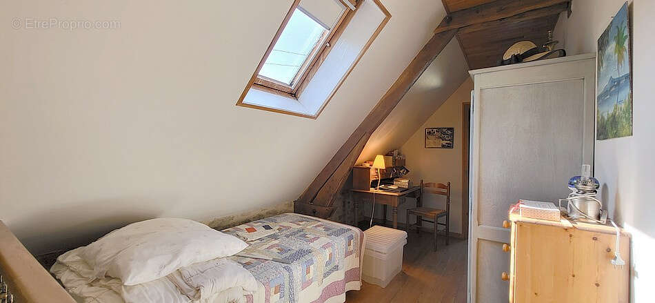 Maison à MONTFAUCON