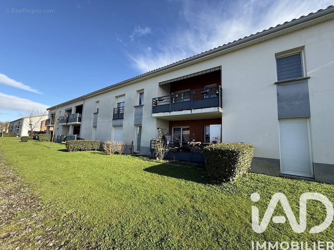 Photo 1 - Appartement à AUCAMVILLE