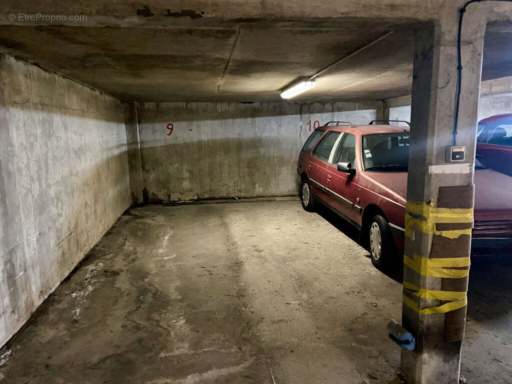 Parking à MAUBEUGE