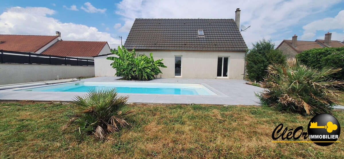 Maison 97 m² à Esbarres  - photo 2