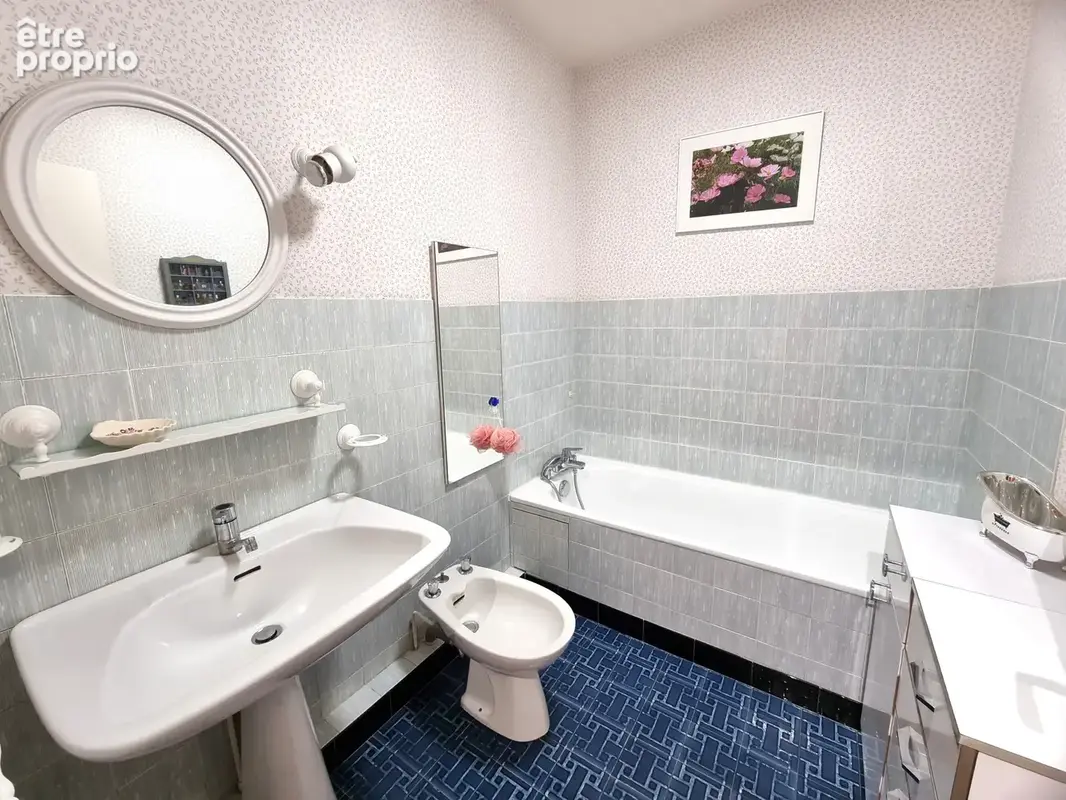 Vaux le penil - appartement 5 pieces - 3 chambres - loggia - box - photo 9