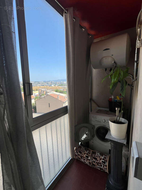 Appartement à MARSEILLE-15E