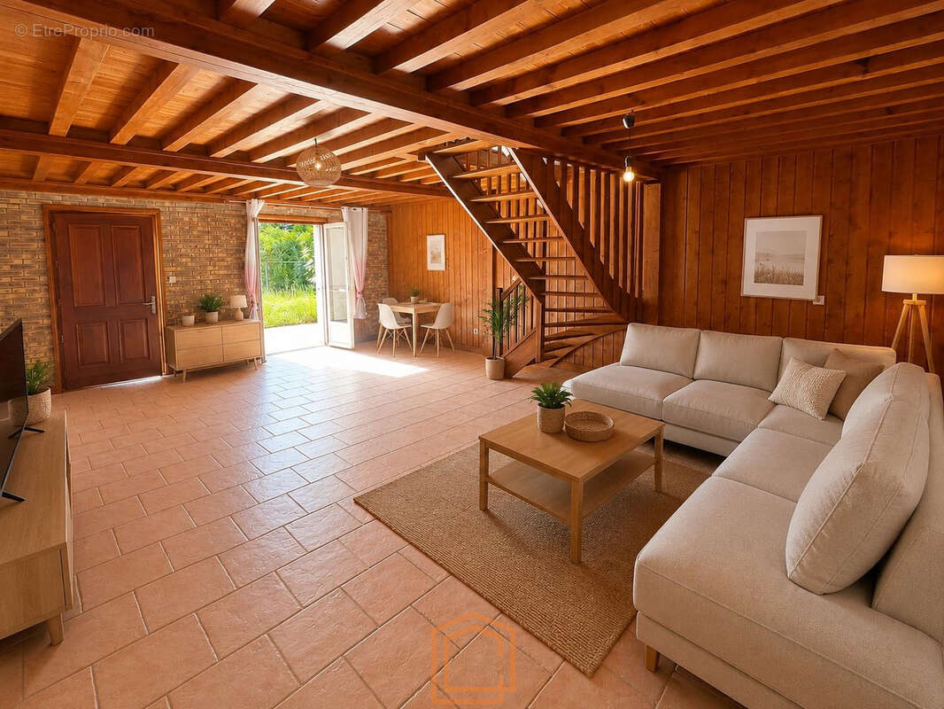 Maison à TAPONAS