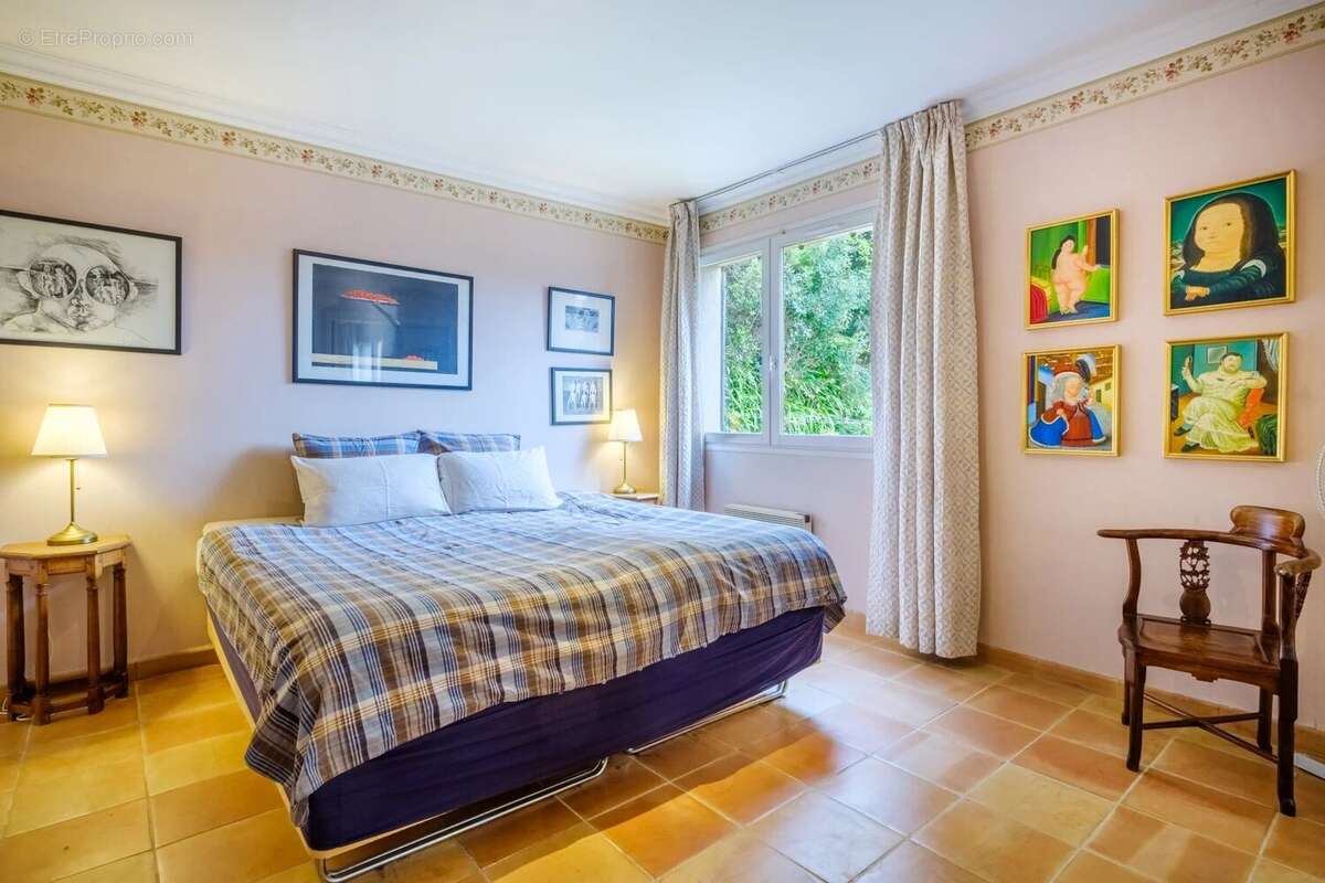 Maison à CAGNES-SUR-MER