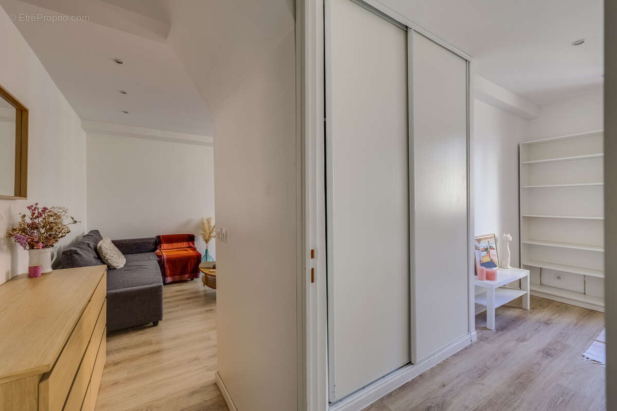 Appartement à PARIS-10E