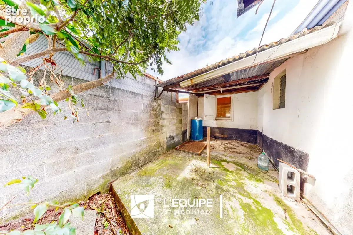 Maison 5 pièces 109 m² à vendre à Saint-Benoit (97470) - photo 6