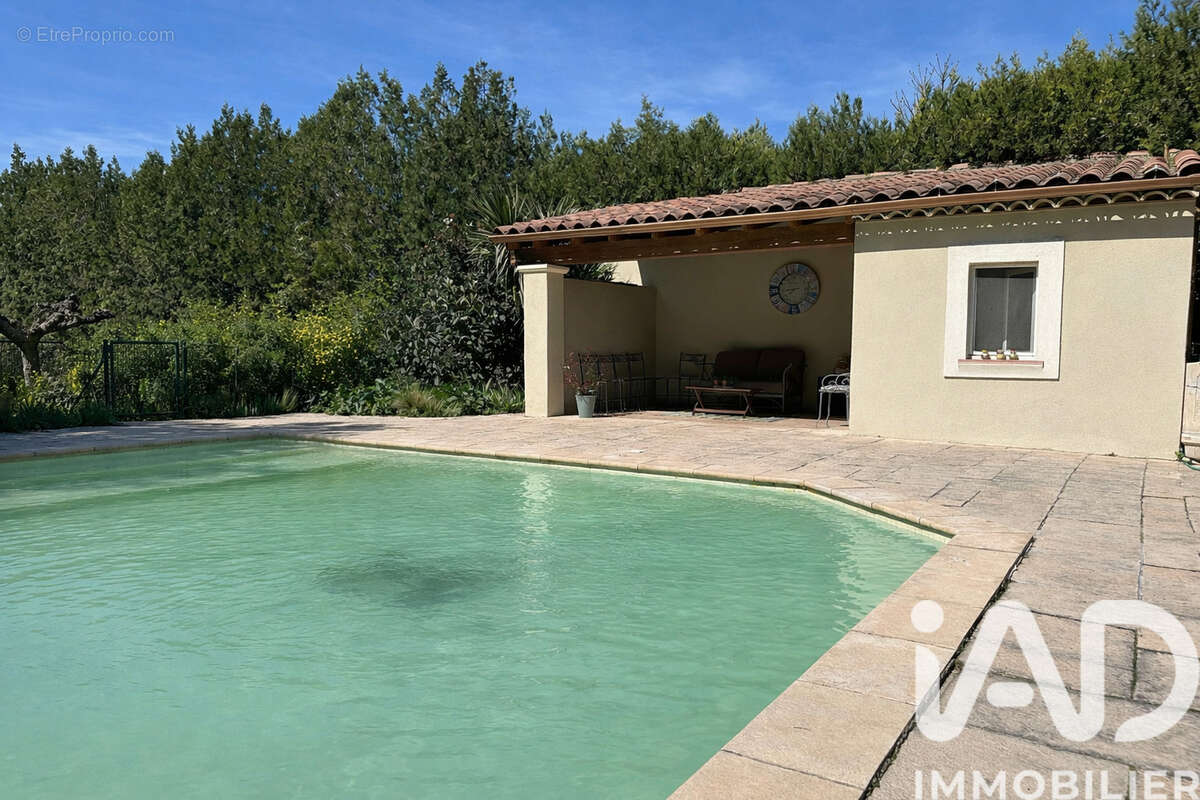 Photo 3 - Maison à MORIERES-LES-AVIGNON