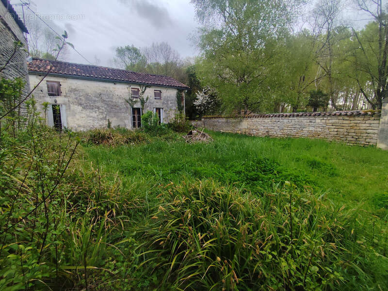Maison à MIGRON