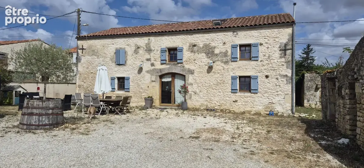 Maison 12 pièces 360 m² à vendre à Brizambourg (17770) - photo 2