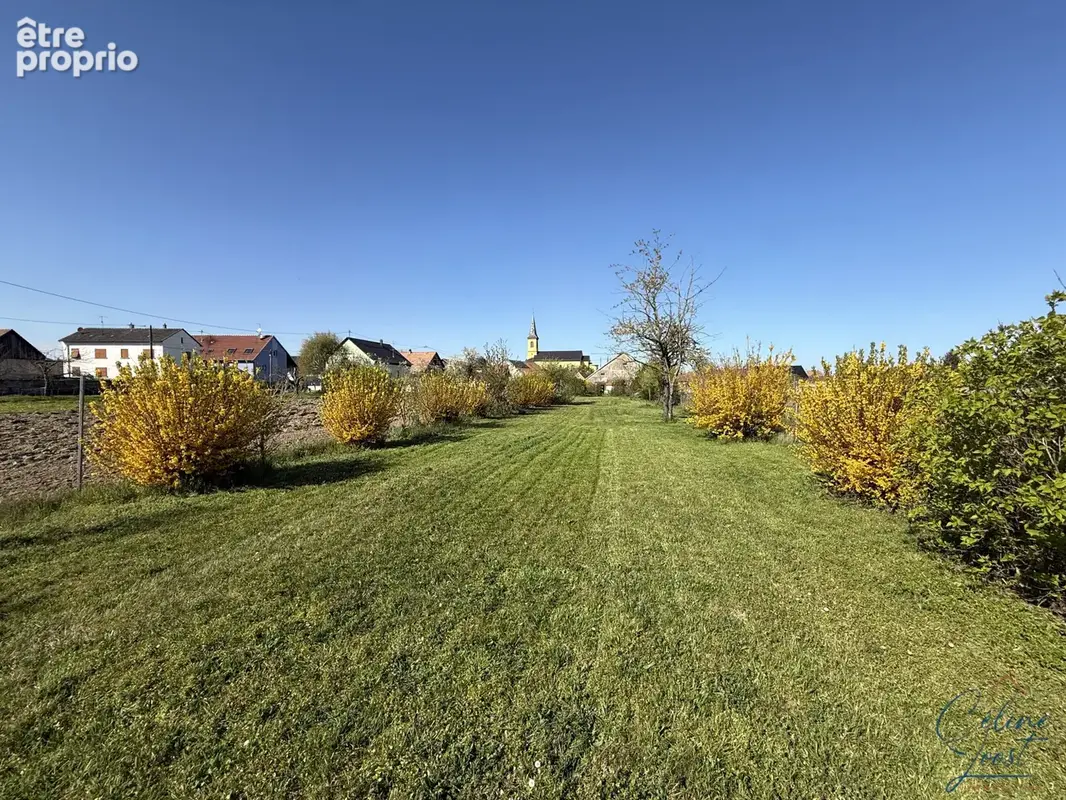 EXCLUSIF - Propriété composée d'une maison principale et de dépendances sur 15,17 ares - photo 3