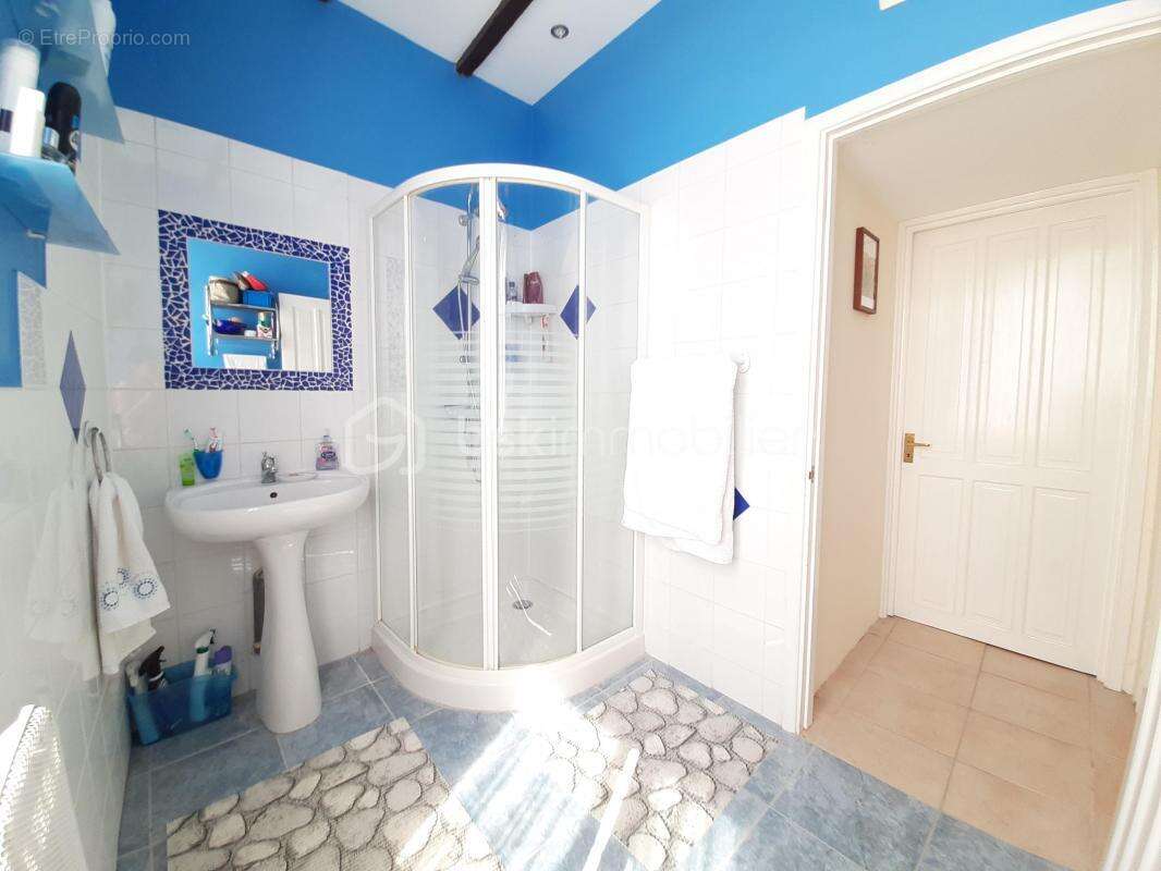 Maison à SAINT-CHRISTOPHE