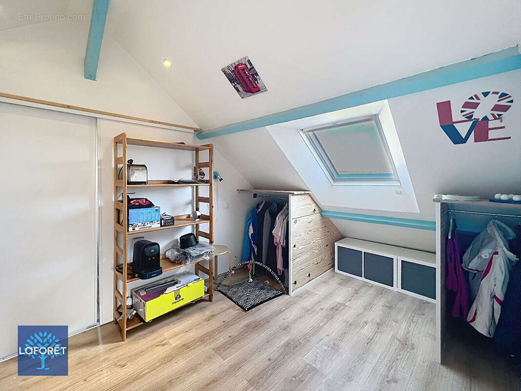 Maison à CORBEIL-ESSONNES