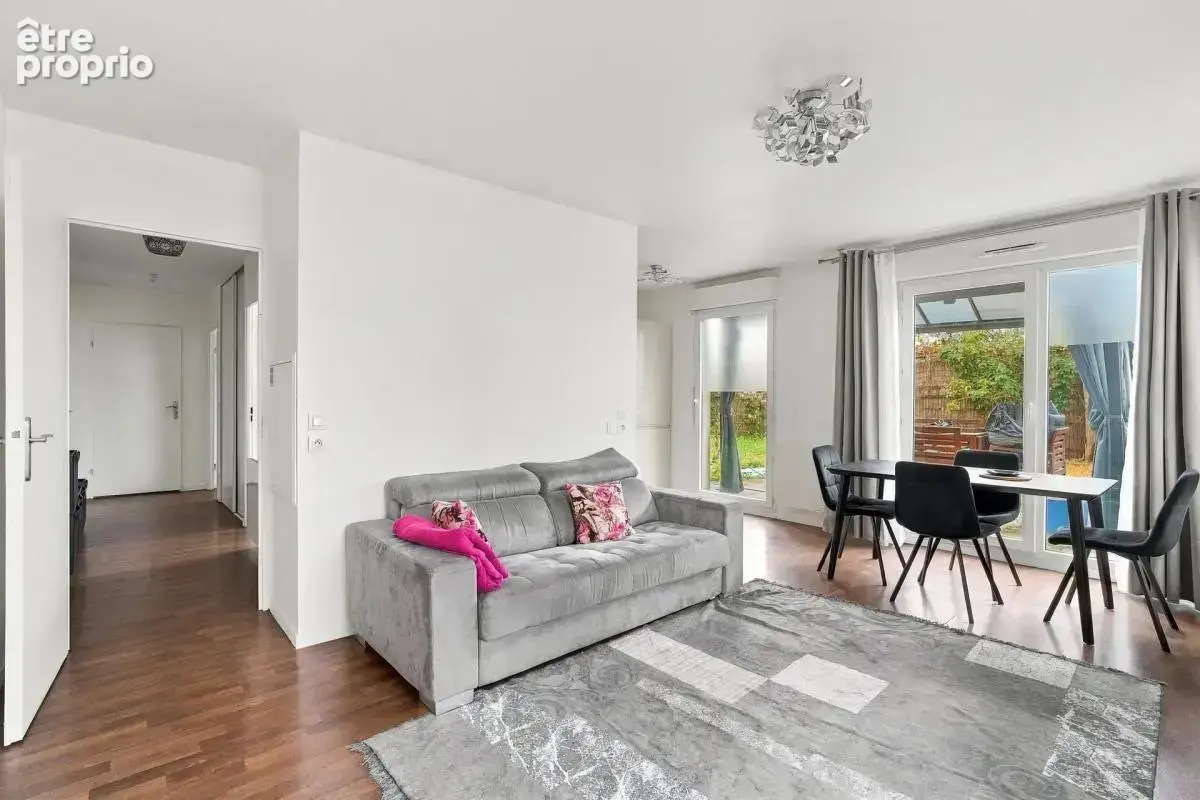 Appartement 3 pièces de 61 m² à La Courneuve - photo 3