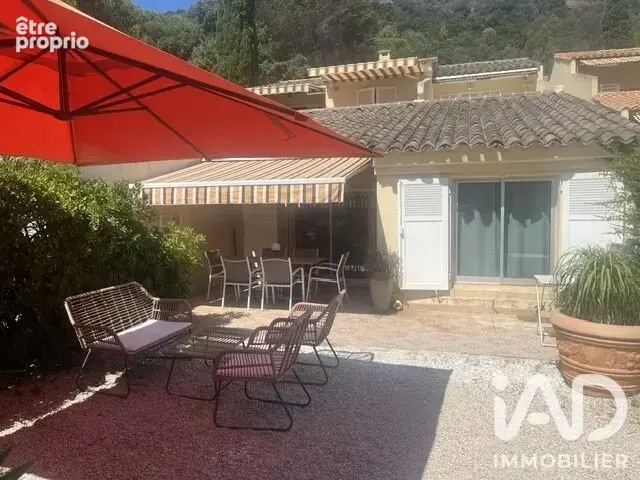 Photo 1 - Appartement à LE LAVANDOU