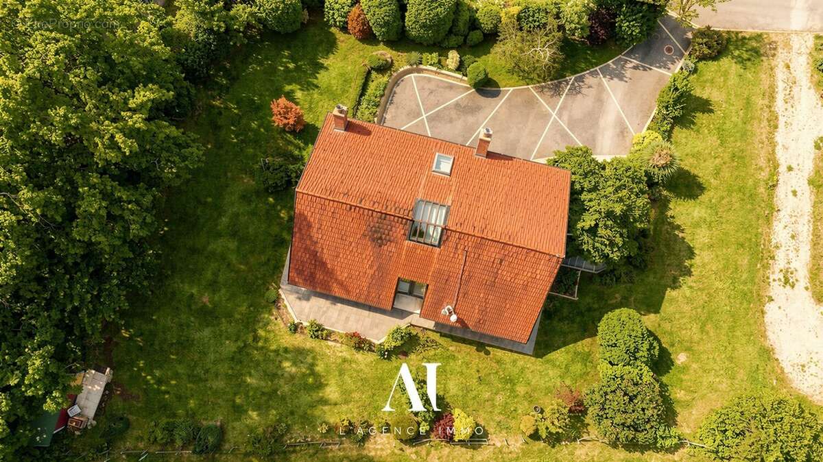 Maison à GEX