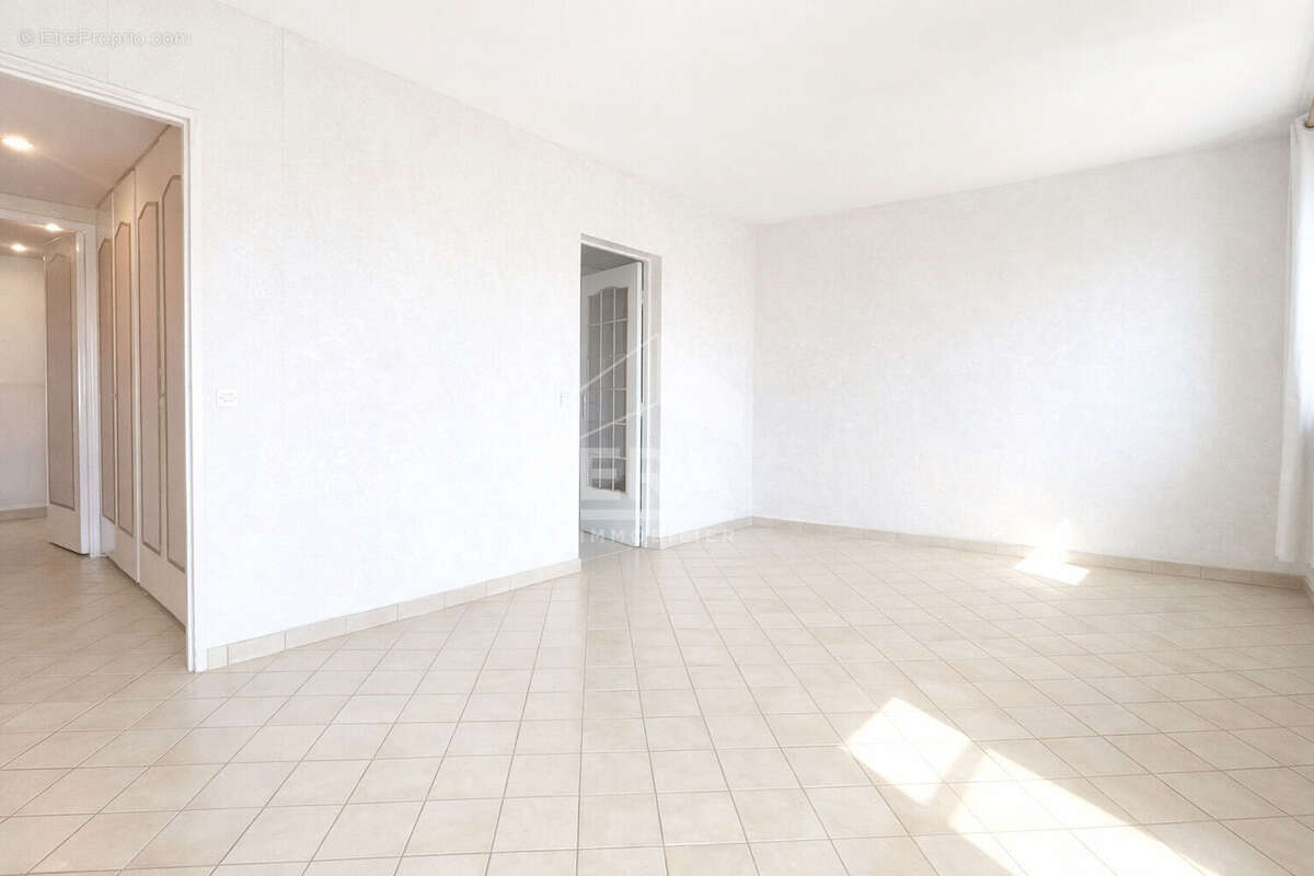 Appartement à MARTIGUES