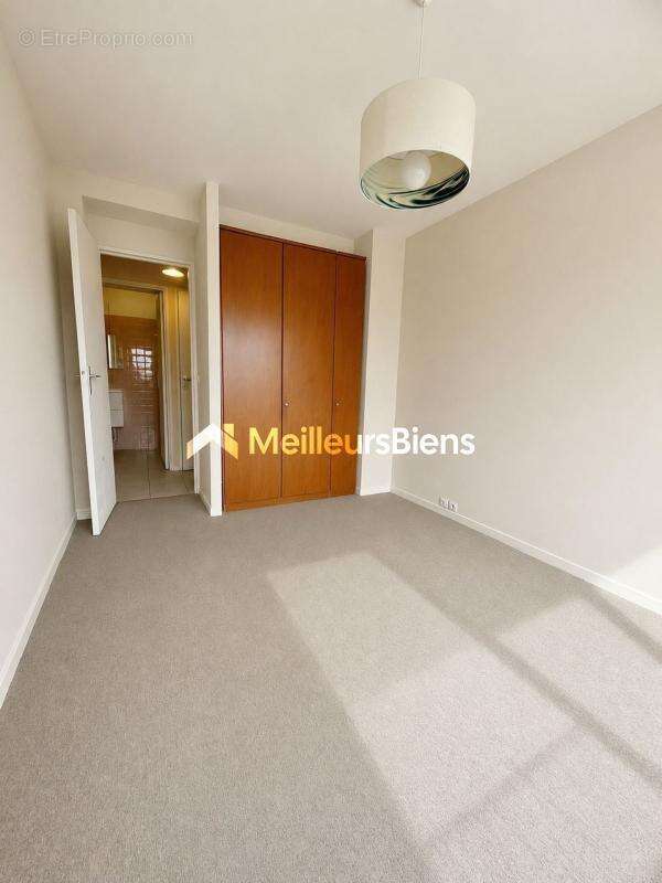 Appartement à MAISONS-ALFORT