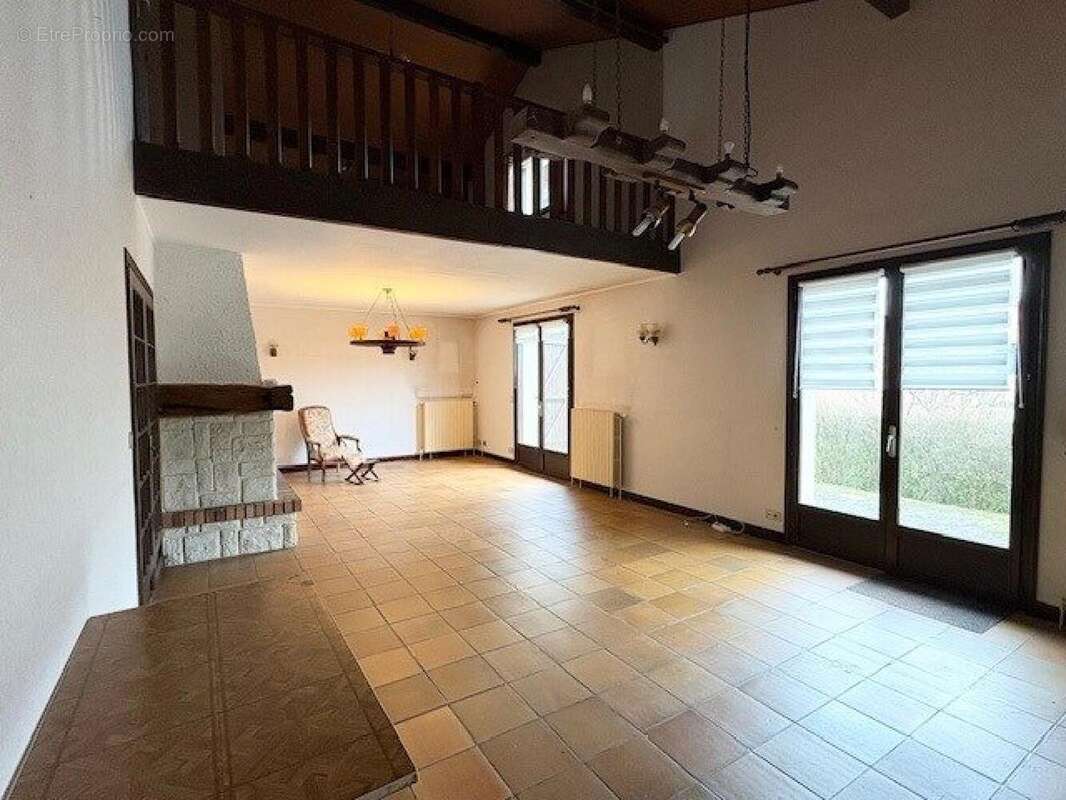 Photo 4 - Maison à PRESENTEVILLERS