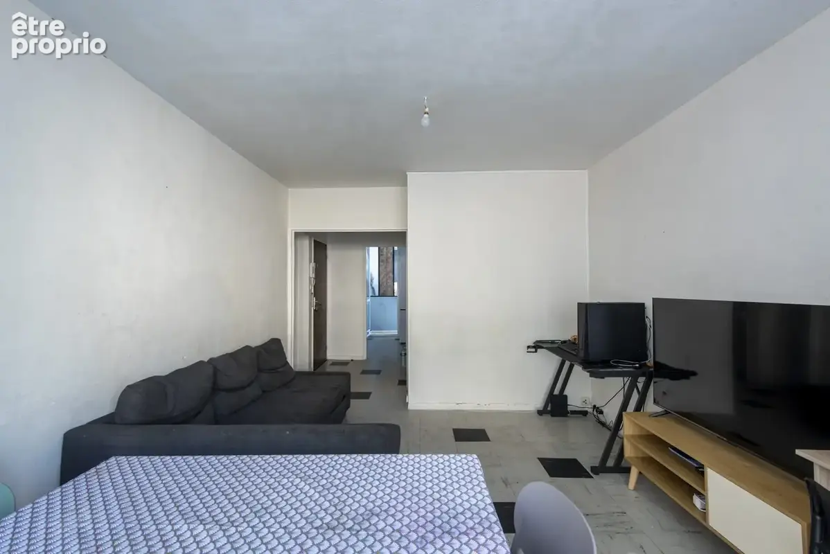 Appartement 3 pièces 62 m² à vendre à Salon-De-Provence (13300) - photo 4