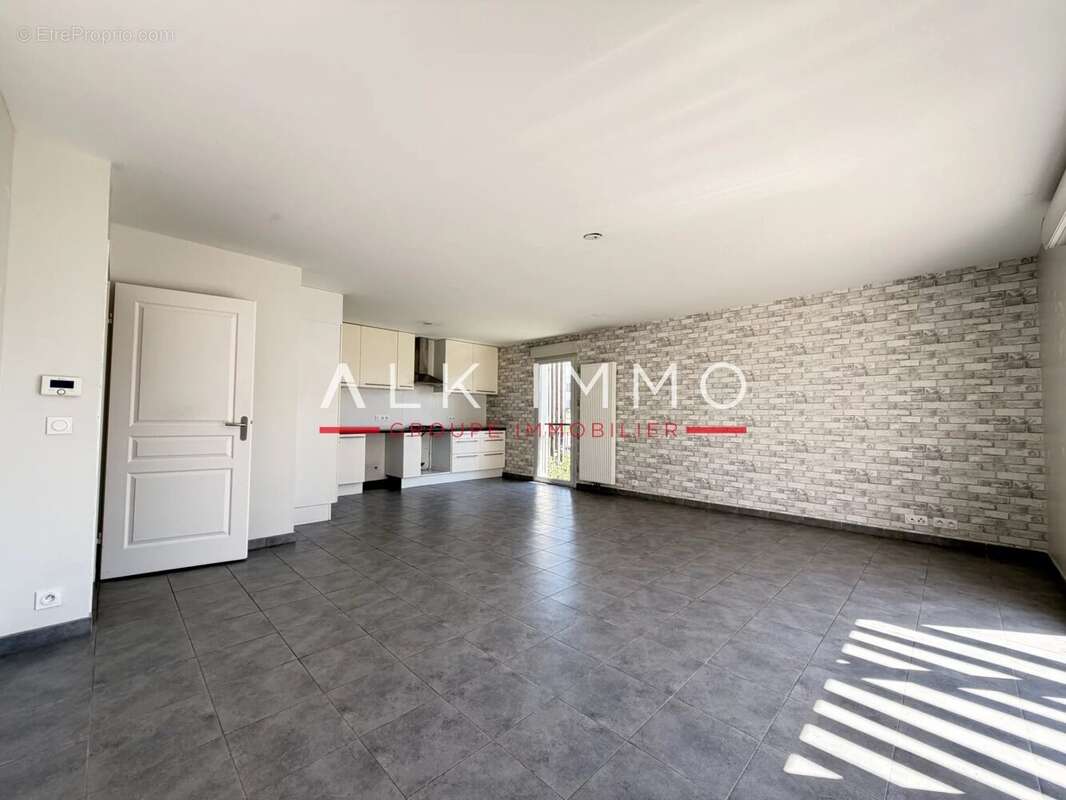 Appartement à AIX-LES-BAINS