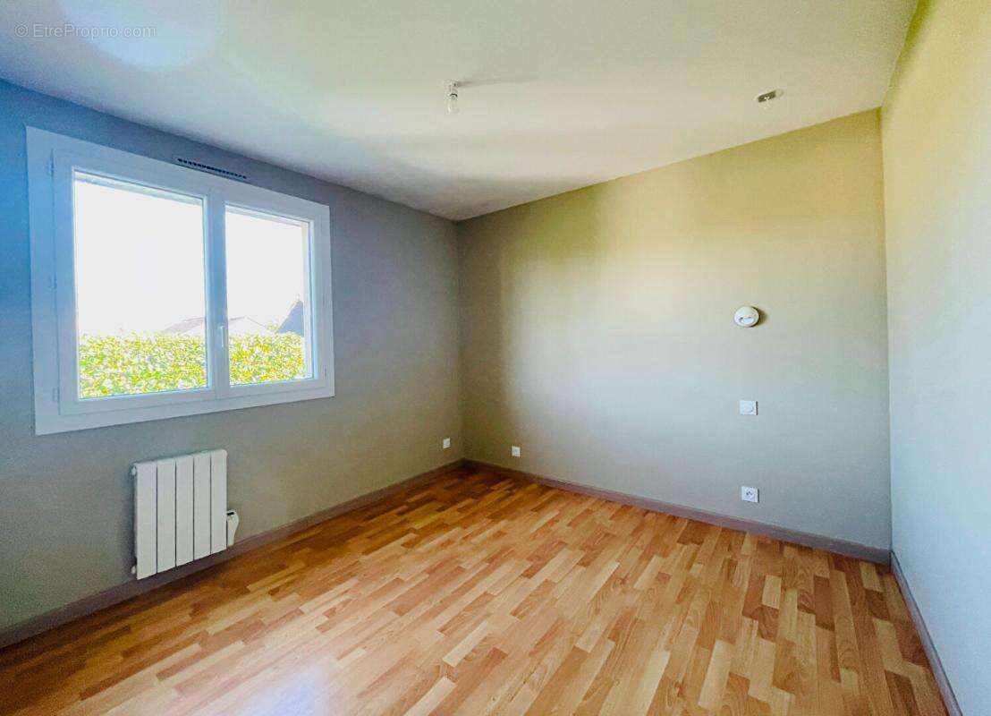 Coeur de bourg, T4 PLAIN-PIED 89 m² - photo 7
