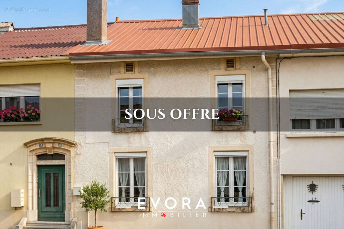 Appartement à VITRY-SUR-ORNE