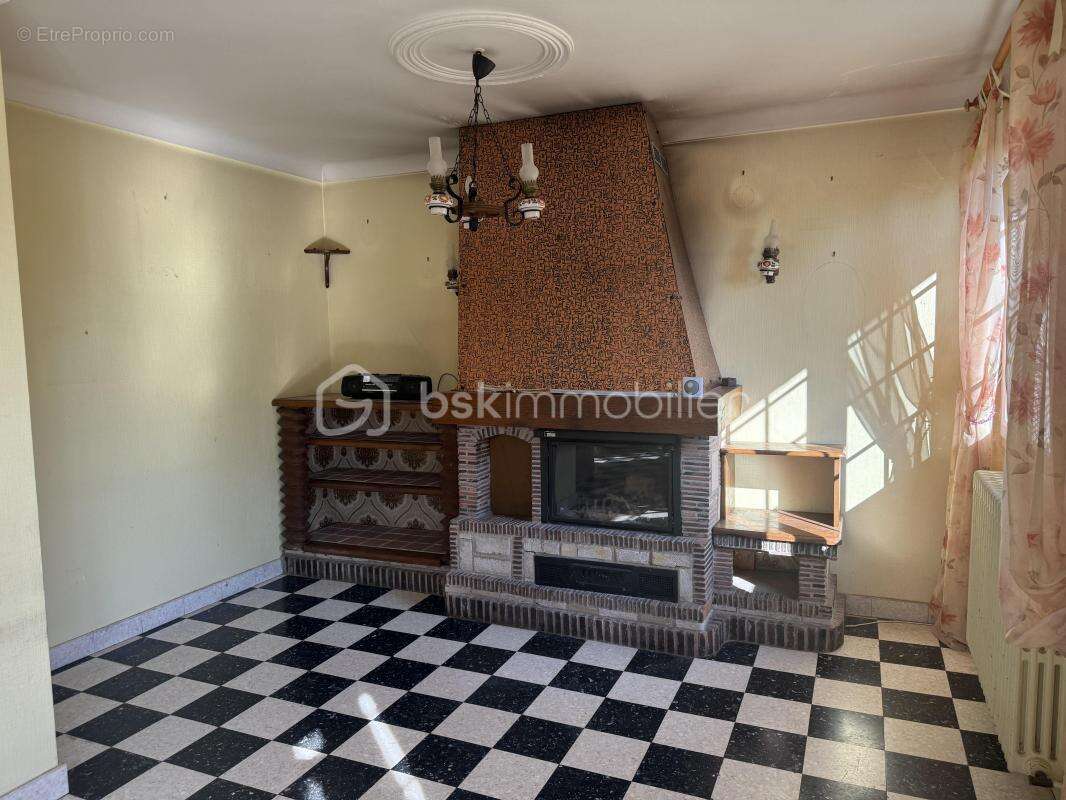 Maison à PONT-L'EVEQUE