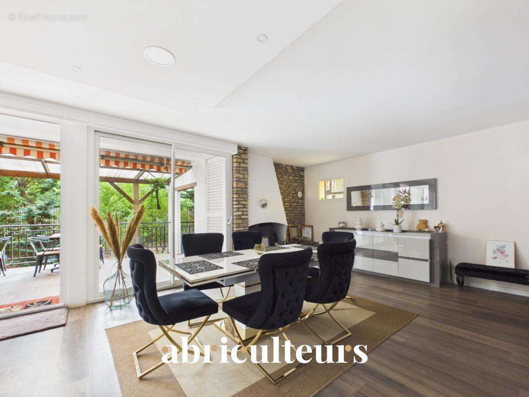 Maison à ENGHIEN-LES-BAINS