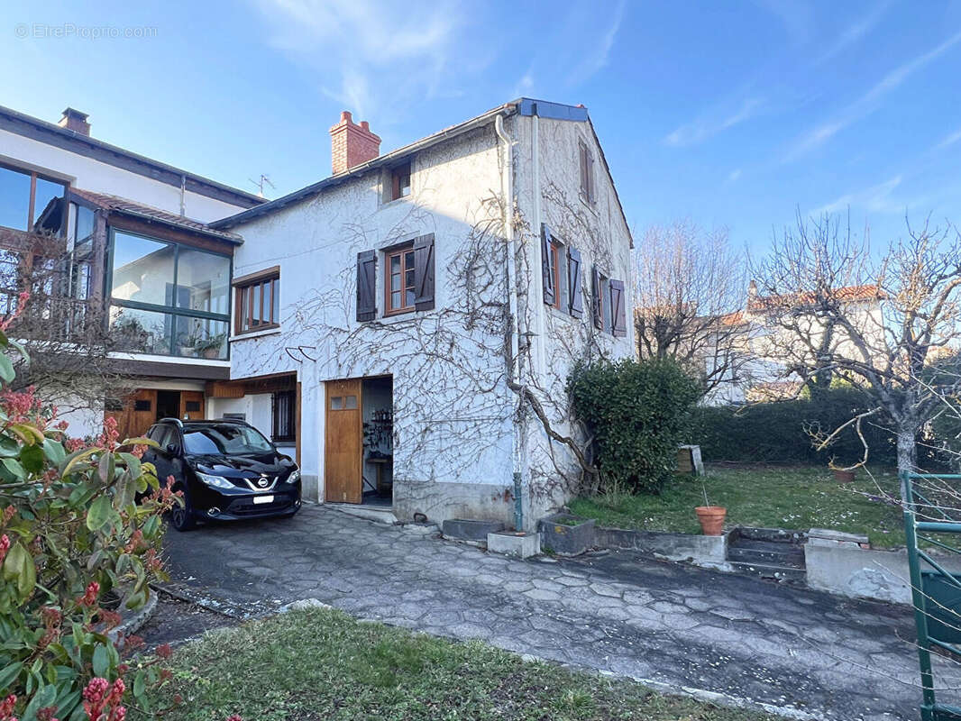 Maison à CHANONAT