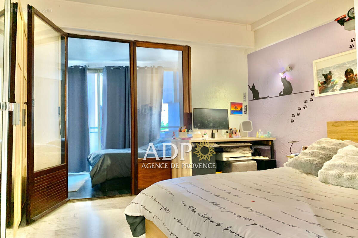 Appartement à MANDELIEU-LA-NAPOULE