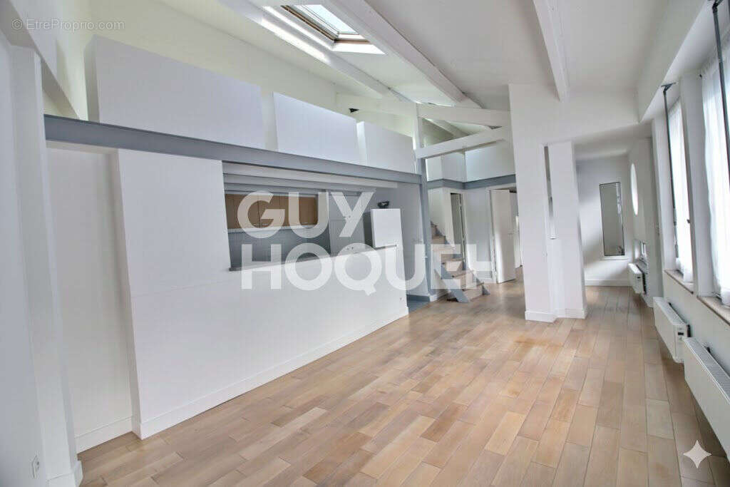 Appartement à ISSY-LES-MOULINEAUX