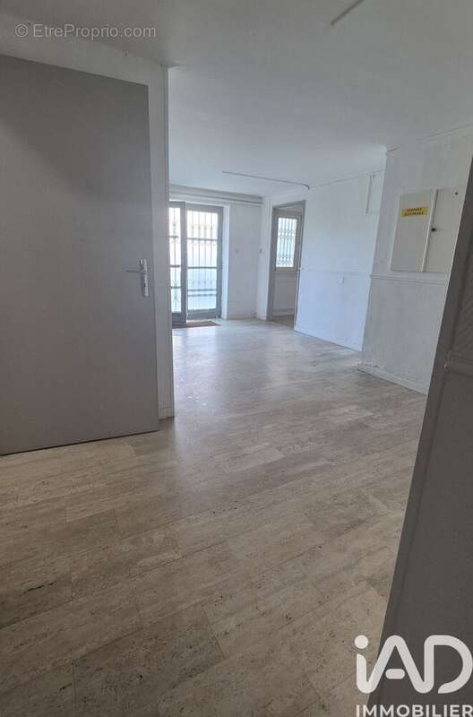 Photo 9 - Maison à REMILLY