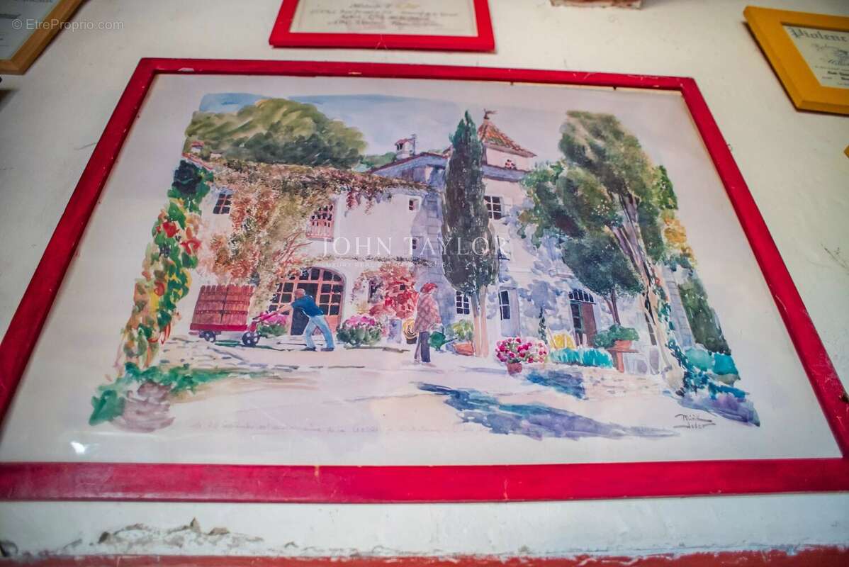Maison à L'ISLE-SUR-LA-SORGUE