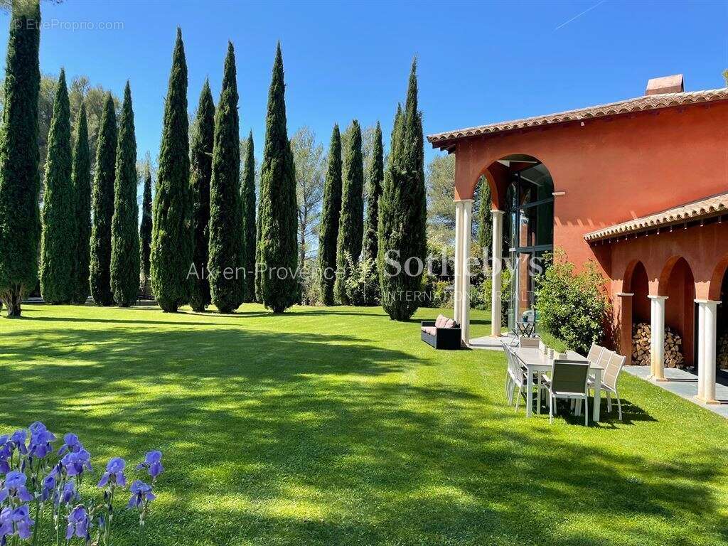 Maison à AIX-EN-PROVENCE