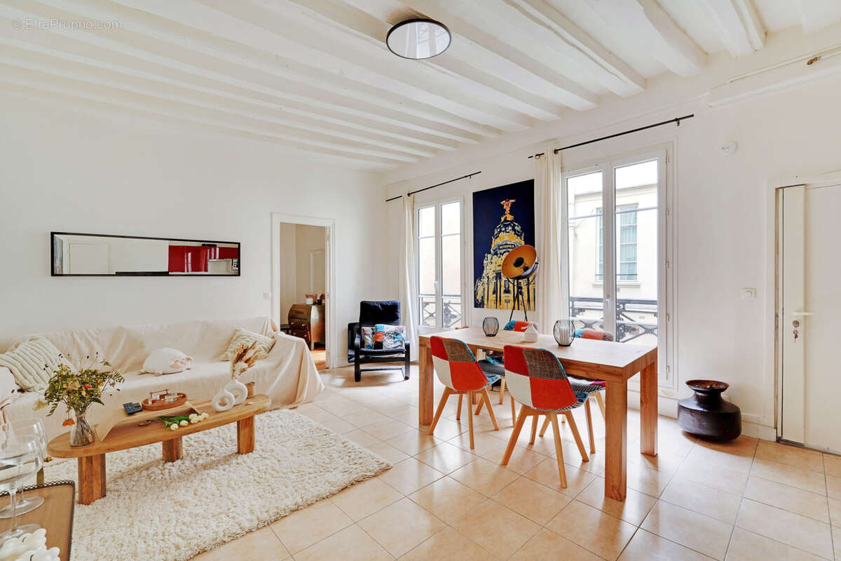 Appartement à PARIS-4E