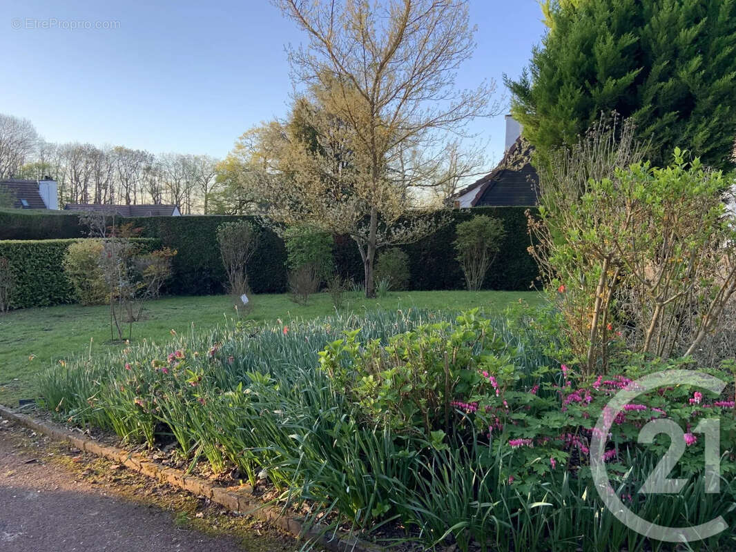 Maison à MONTAGNY-EN-VEXIN