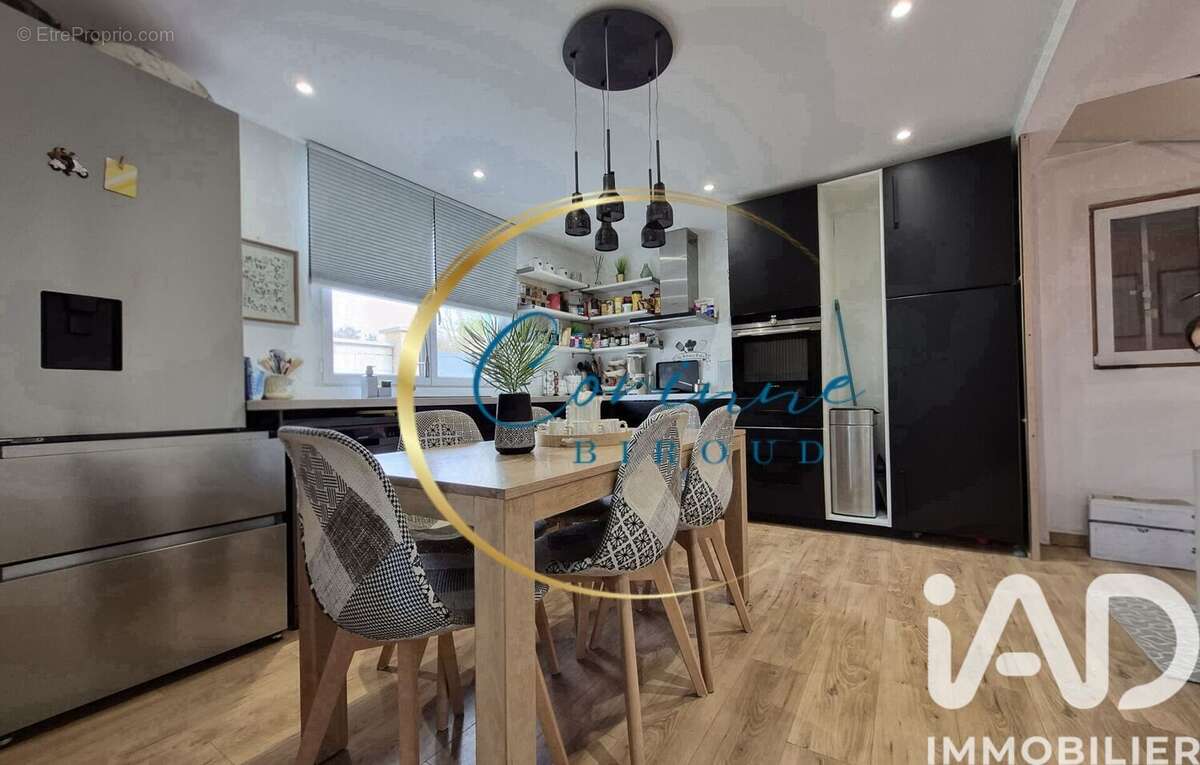 Photo 4 - Maison à AUVERS-SUR-OISE