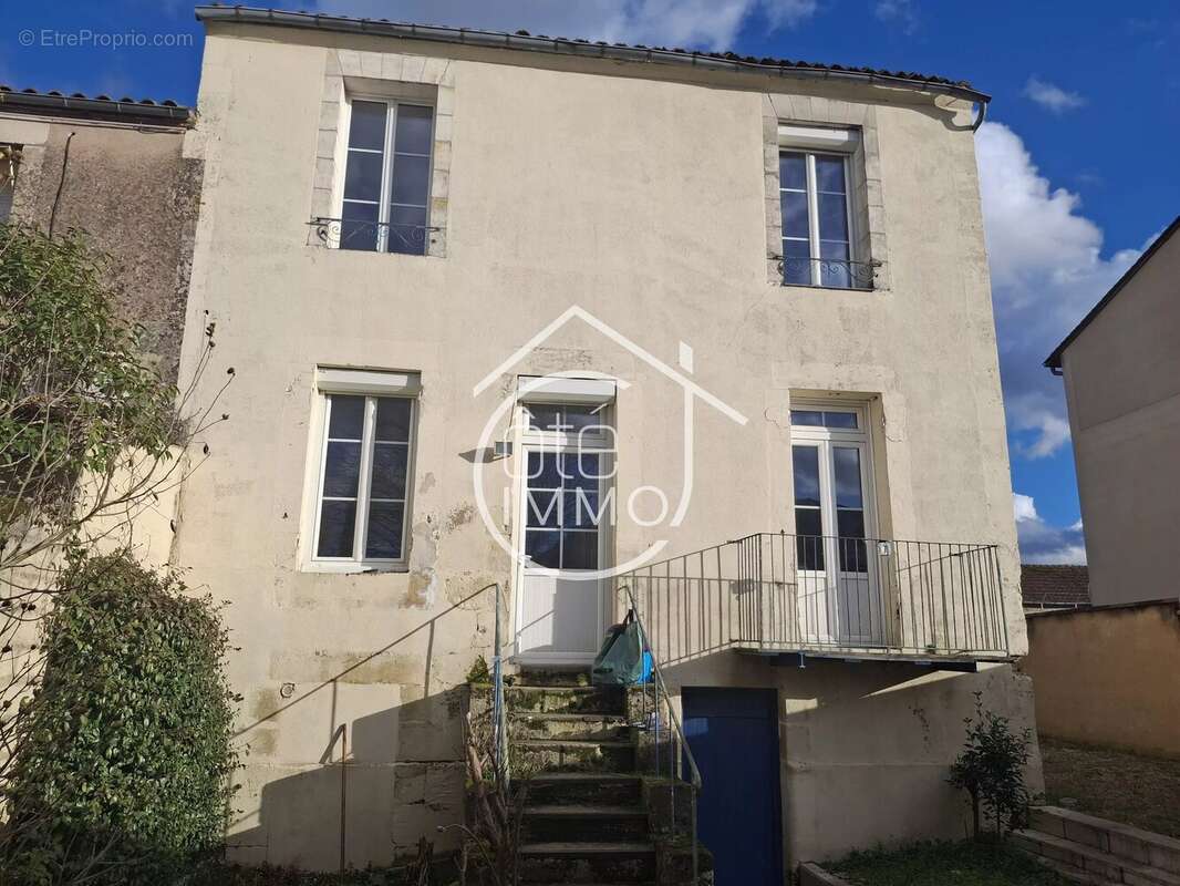 Maison à BERGERAC