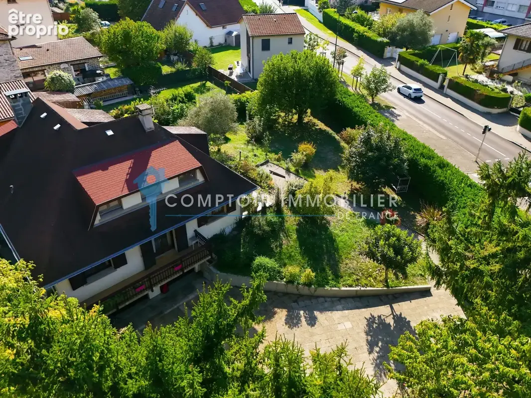 Maison 8 pièces 175 m² à vendre à Saint-Martin-D'heres (38400) - photo 2