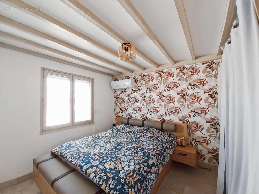 Maison à POMEROLS