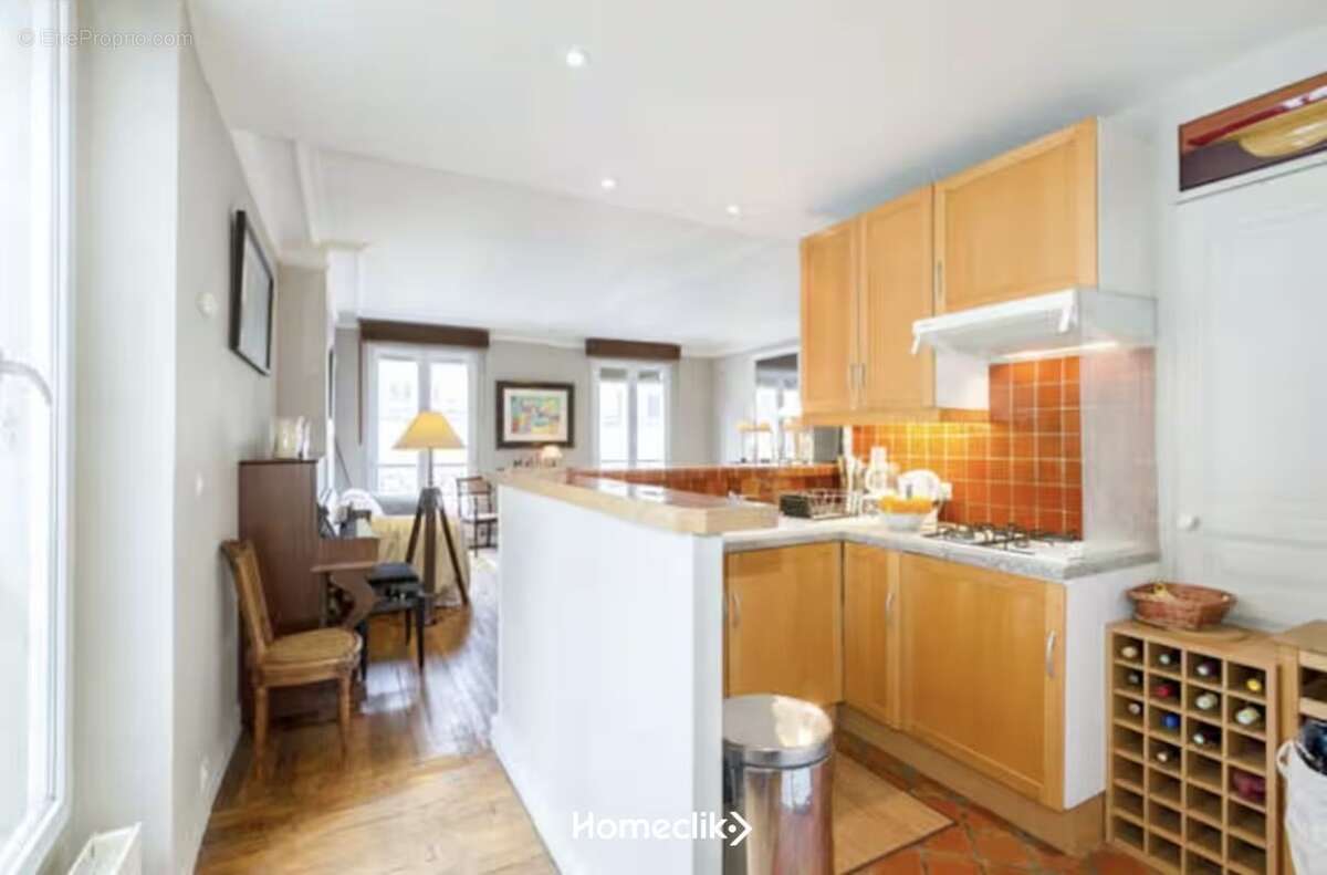 Appartement à PARIS-9E