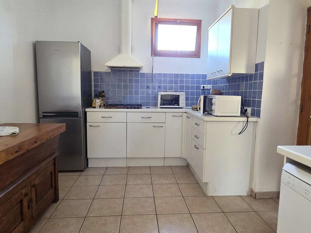 Appartement à MONACIA-D'AULLENE