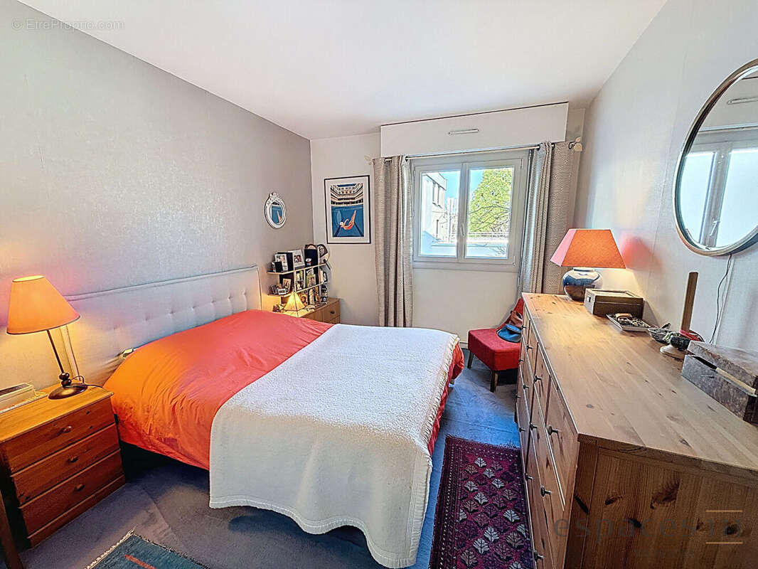 Appartement à MONTIGNY-LE-BRETONNEUX
