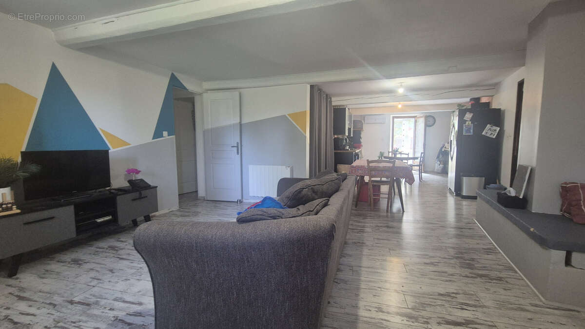 Maison à LABASTIDE-D&#039;ANJOU