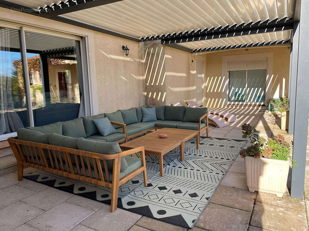 Maison à CANNES-ET-CLAIRAN