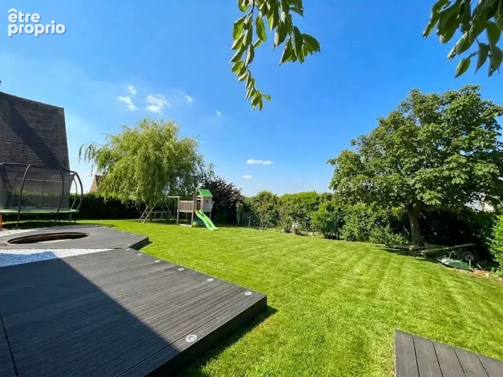 Boulogne sur Mer - Maison À Vendre dans un secteur calme et recherché !! - photo 12