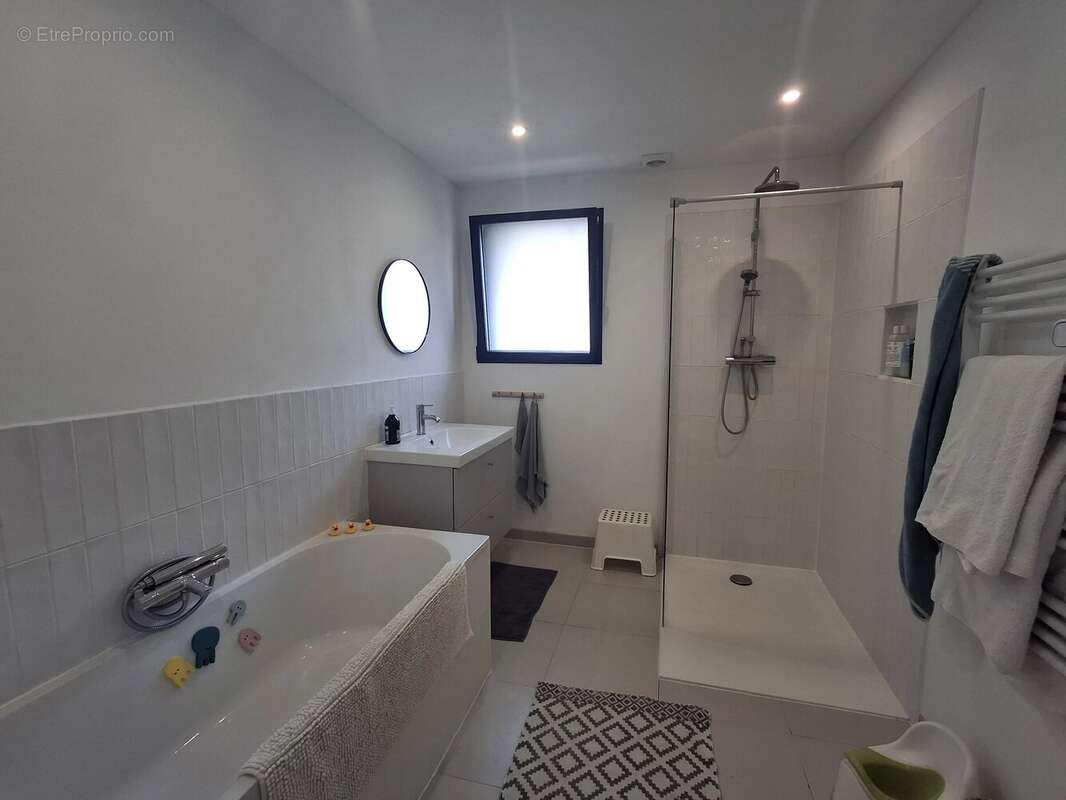 Superbe grange réaménagée alliant cachet et confort moderne - photo 14