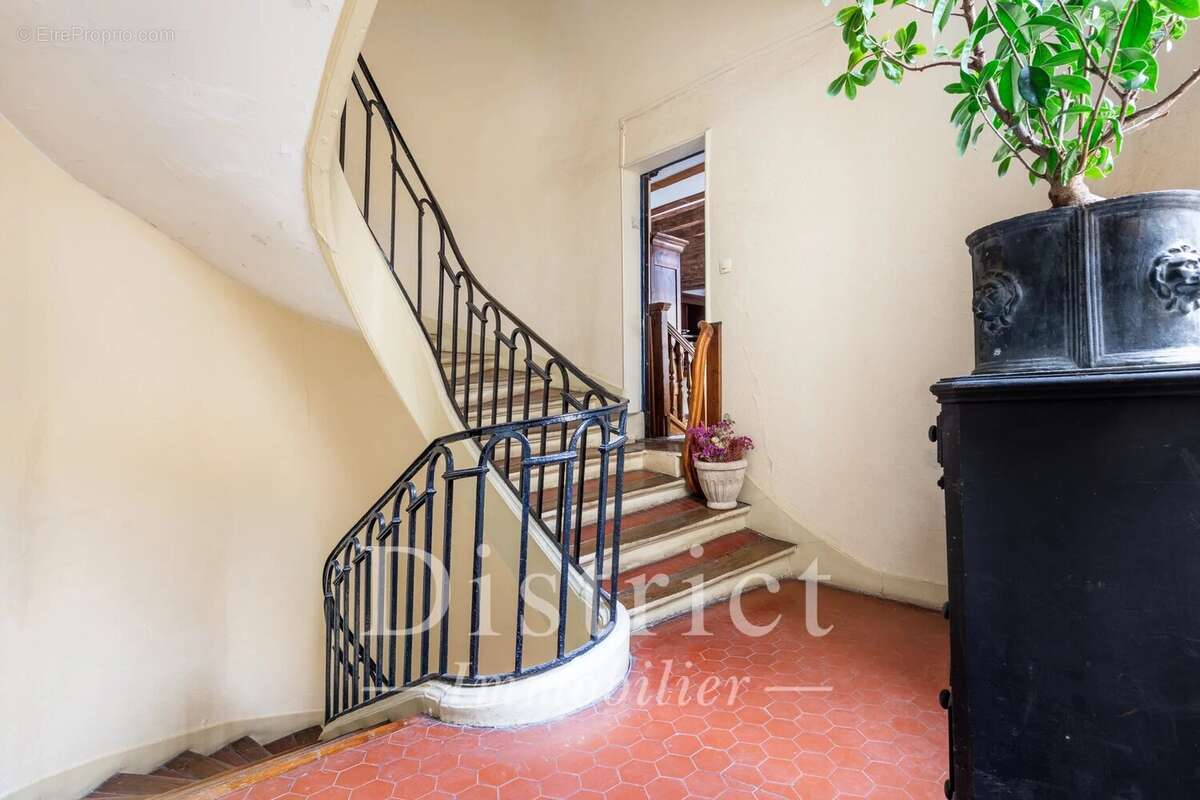 Appartement à PARIS-4E