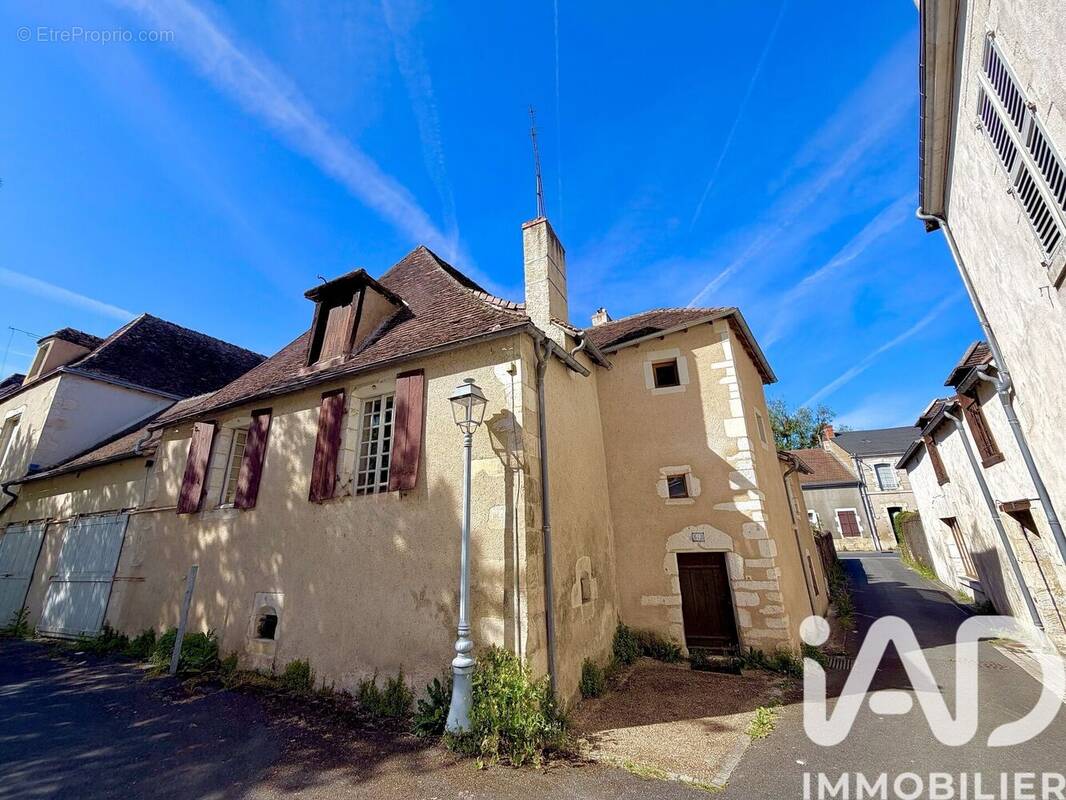 Photo 1 - Maison à LE BLANC